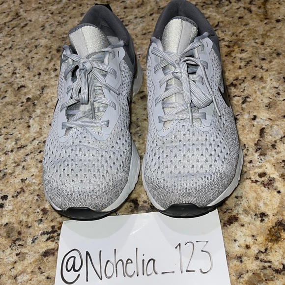 nike odyssey react wolf grey